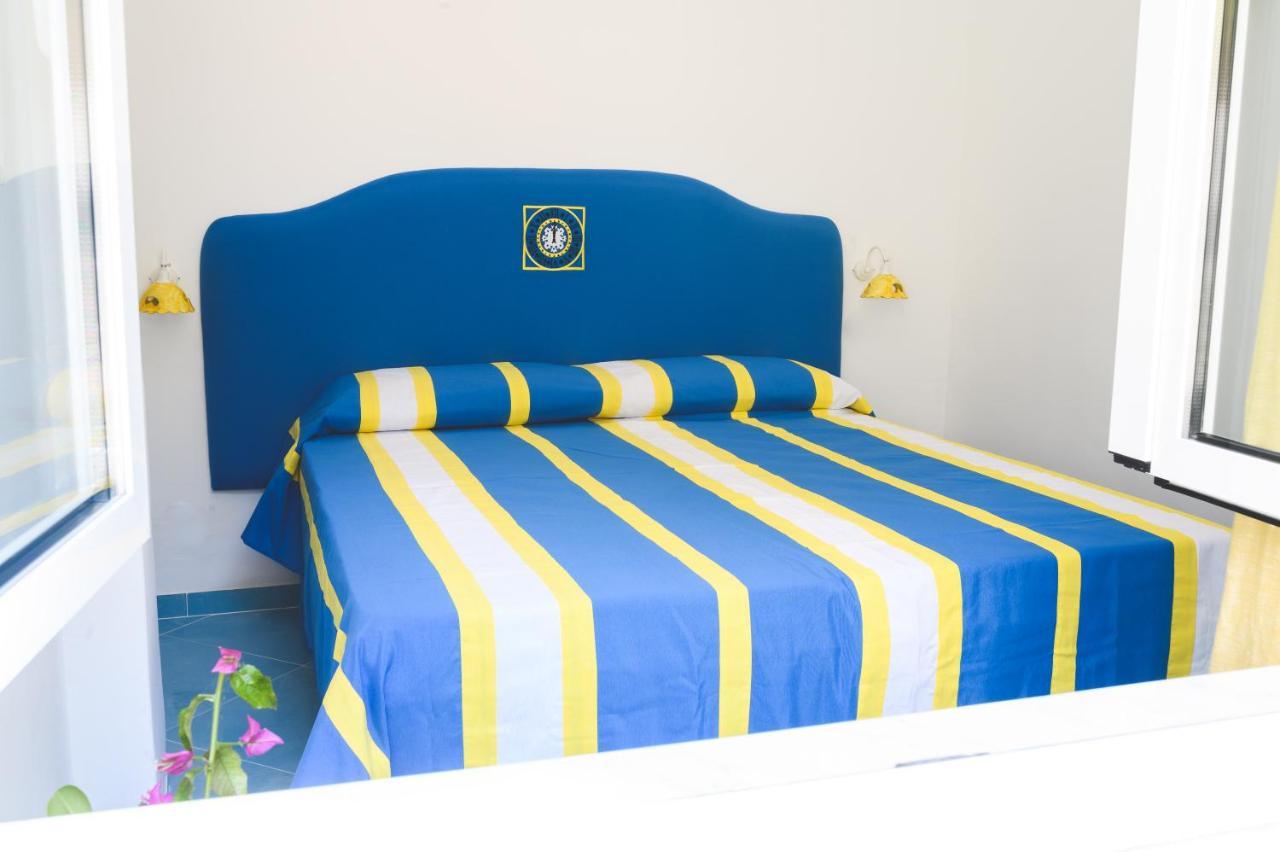 Parco Augusto Bed and Breakfast Capri Exteriör bild